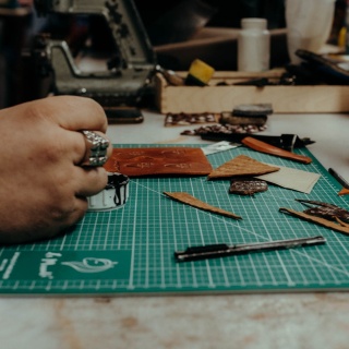 2 dni- kreatywne warsztaty kaletnicze - kurs indywidualny