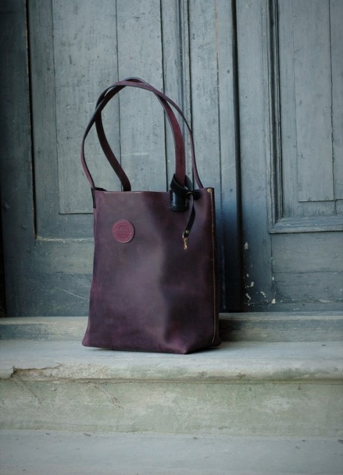 Torebka skórzana Zuza w kolorze śliwkowym