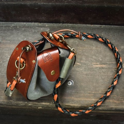 Torebka z plecionym paskiem Mili