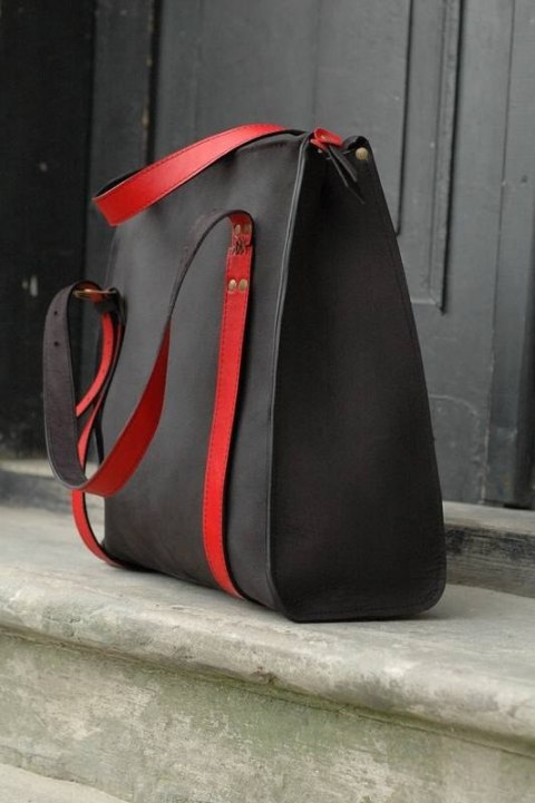 Duża torebka skórzana Big Lili kolor czarny z czerwonym