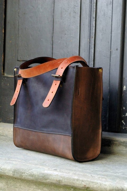 Squer dwa kolory z zamkiem torebka skórzana ręcznie wykonana oryginalna i stylowa Ladybuq Art