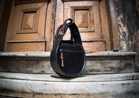 Czarna skórzana torebka z Brązowymi akcentami Inez z nowej kolekcji stylowa damska torebka