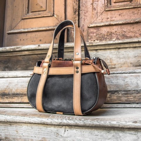 Missy mała skórzana Boho w kolorze naturalnym, rudym z akcentami szarościod ladybuq Art