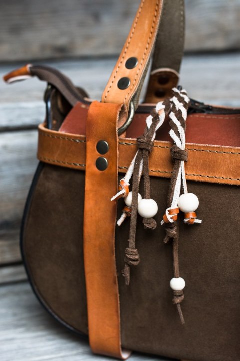 Missy mała skórzana torebka Boho w kolorze brąz od ladybuq Art