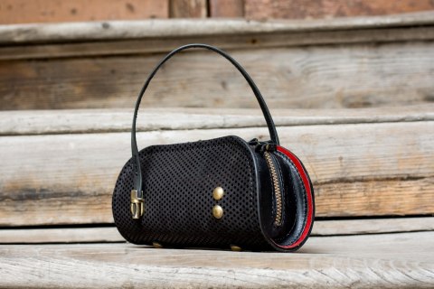 Skórzana damska torebka Pepa w kolorze Czarnym z limitowanej kolekcji od Ladybuq Art