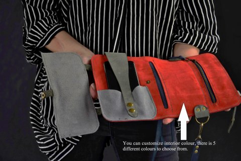 Stylowy portfel skórzany z długim paskiem ciemny granat