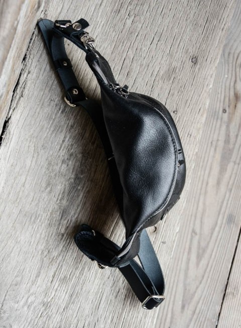 Super wygodna skórzana nerka z kieszonkami od Ladybuq Art