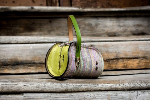 Ręcznie wykonana torebka skórzana z limitowanej kolekcji od Ladybuq, kolorowa torebka Pepa