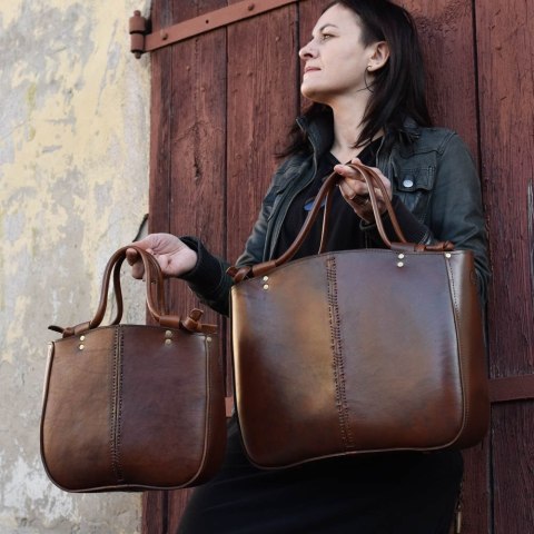 Elaine leather handbag large size brown color