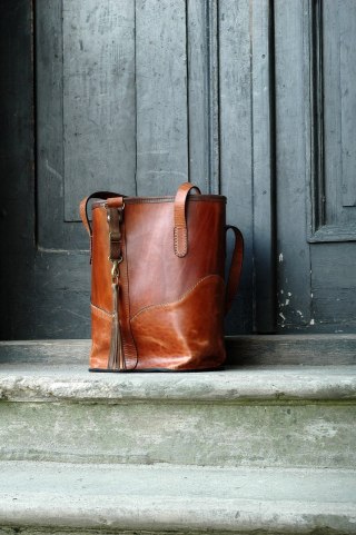 Torebka skórzana Julia w kolorze rudym