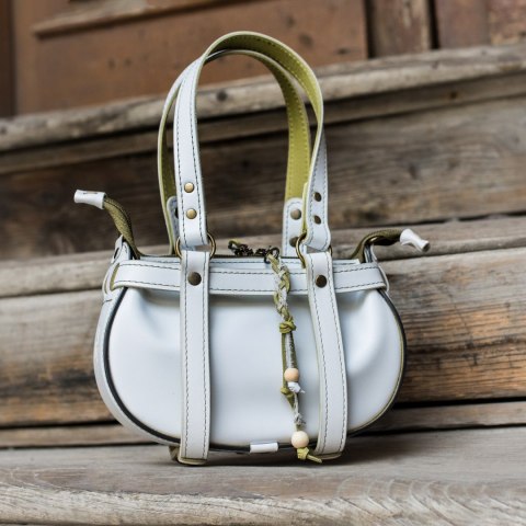 Missy mała skórzana Boho torebka w białym kolorze od ladybuq Art