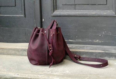 Leather bucket bag Maja color plum