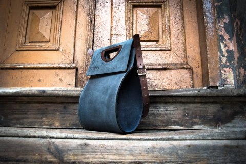 Torebka skórzana Łezka kolor granatowy