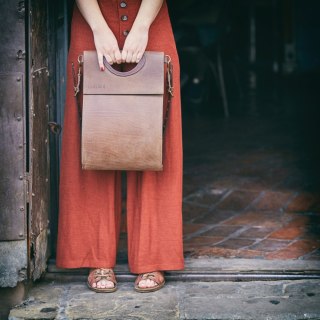 Torebka skórzana Łezka kolor brązowy i kamelowy