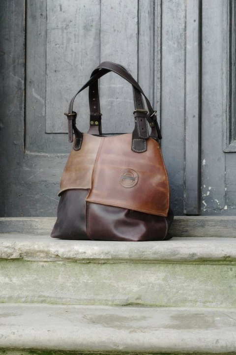 Torebka skórzana Alicja wykonana w czterech kolorach