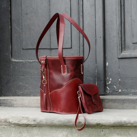 Torebka skórzana Julia w kolorze malinowym