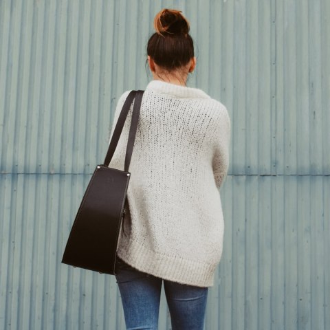 Leather bag Basia color black