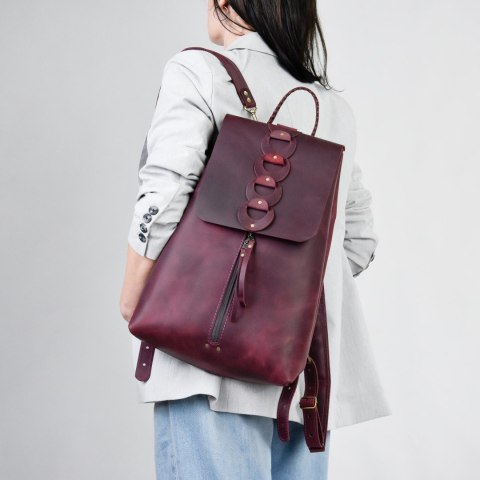 Skórzany plecak w kolorze fioletowym