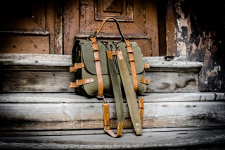 Skórzany plecak w kolorze khaki