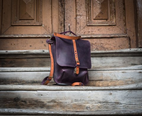 Skórzana damska torebka z funkcją plecaka Molly w kolorze śliwkowym