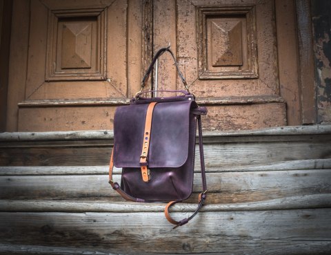 Skórzana damska torebka z funkcją plecaka Molly w kolorze śliwkowym