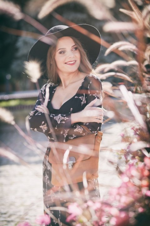 Torebka skórzana Ann w kolorze kamelowym