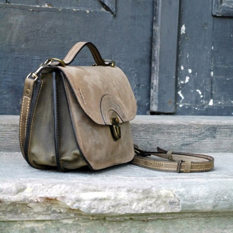 Torebka skórzana Pati  w kolorze brązowym i khaki