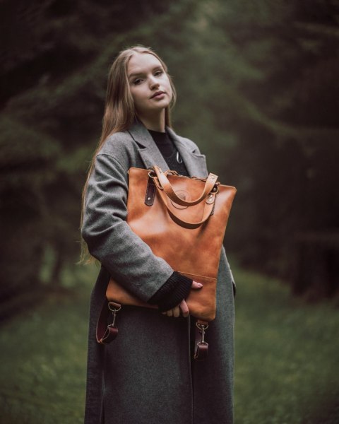 Unikalny plecak- torebka ręcznie wykonany przez Ladybuq Art Studio torba z naturalnej skóry