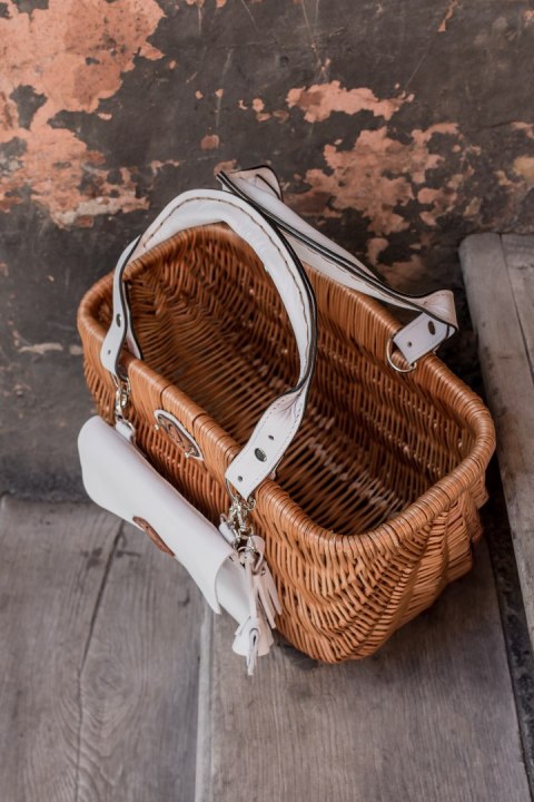 Torba wiklinowa kosz kolor biały