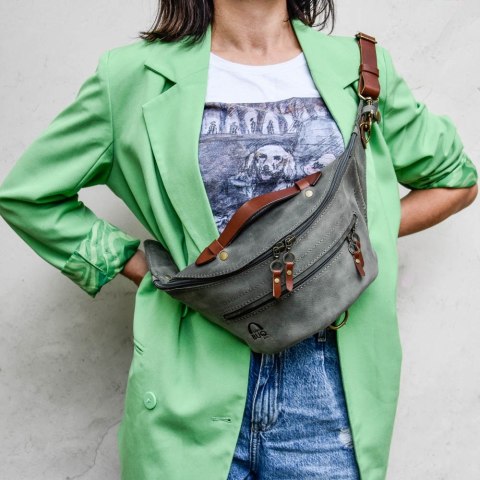 Duża nerka ręcznie wykonana z naturalnej skóry od LadyBuq Art