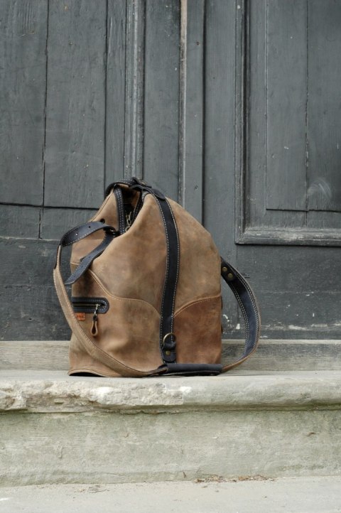 Skórzany plecak w kolorze brązowym