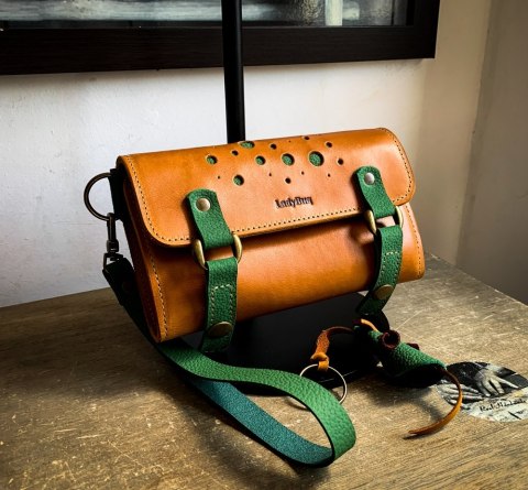 Portfel skórzany, etui na telefon kolor kamelowy i zielony