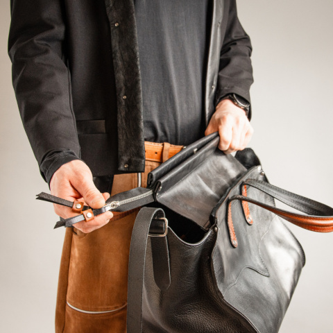 Torba skórzana podróżna, lekarska w kolorze czarnym