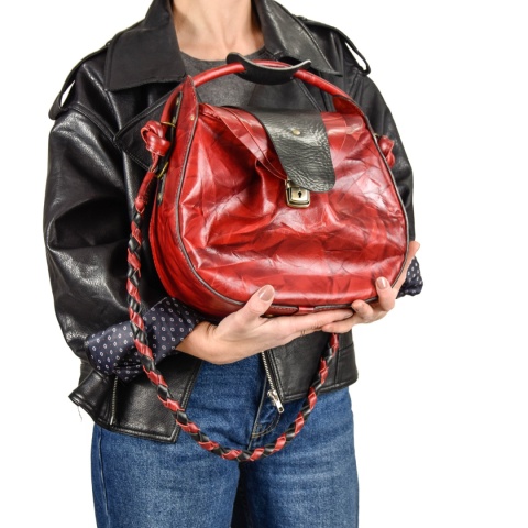 Torebka skórzana Mili w kolorze czerwonym i czarnym