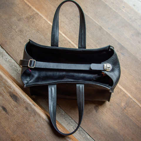 Torba skórzana podróżna, lekarska w kolorze czarnym