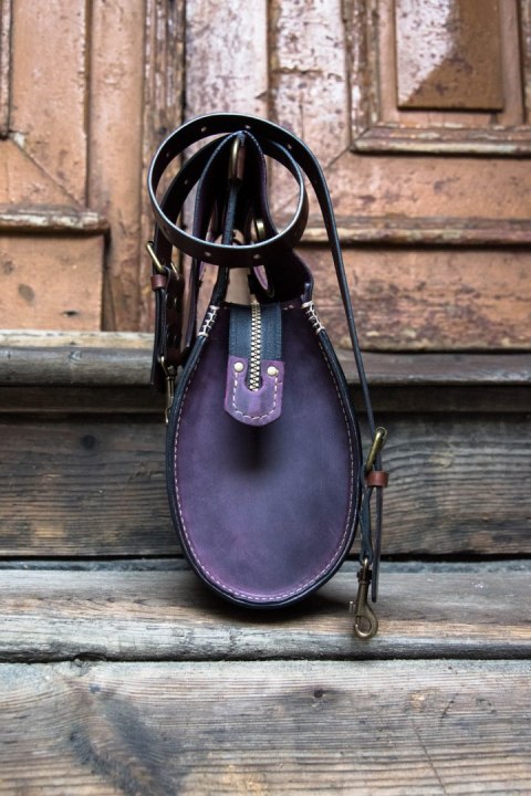 Torebka skórzana Łezka kolor śliwkowy