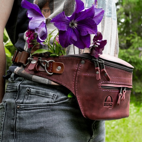 Handmade leather fanny pack