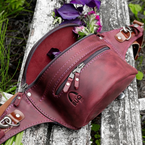 Handmade leather fanny pack