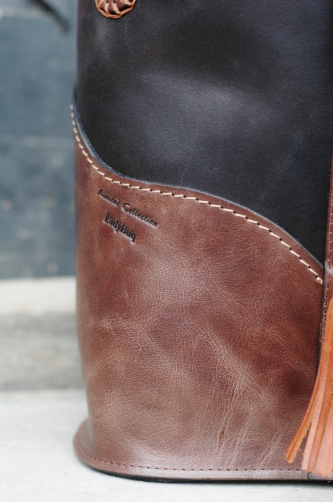 Torebka skórzana Julia w kolorze czarnym i brązowym