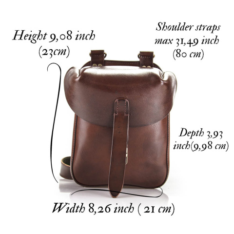 Leather cavalry backpack, handcrafted from vegetable-tanned leather.