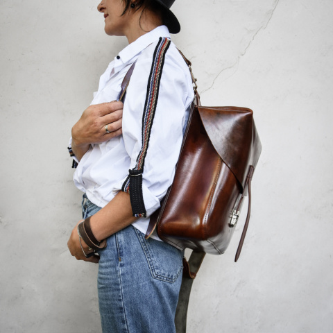 Skórzana kawaleryjka plecak ręcznie wykonany z skóry juchtowej