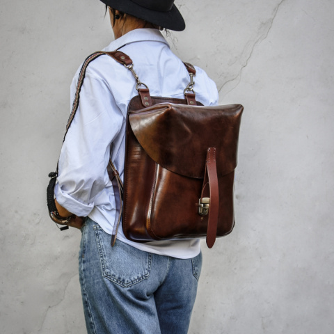 Skórzana kawaleryjka plecak ręcznie wykonany z skóry juchtowej