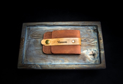 Leather card holder personalization