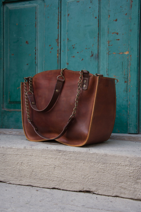 Leather bag Kuferek ginger color