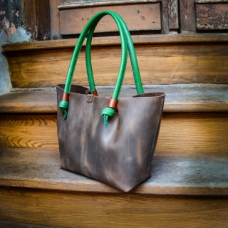 Torebka typu shopper Sara w kolorze brązowym