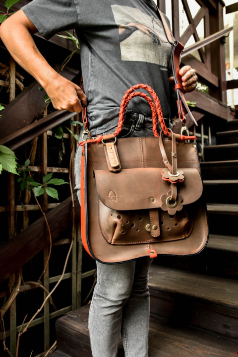 Leather bag Elaine color brown and red