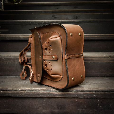 Torebka skórzana Elaine kolor brązowy z funkcja plecaka