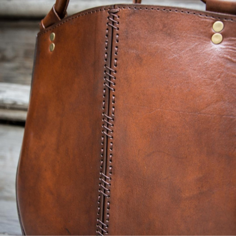 Elaine leather handbag large size brown color