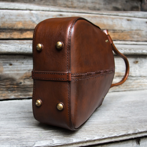 Torebka skórzana Elaine minimalistyczna kolor brązowy