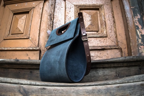 Torebka skórzana Łezka kolor granatowy